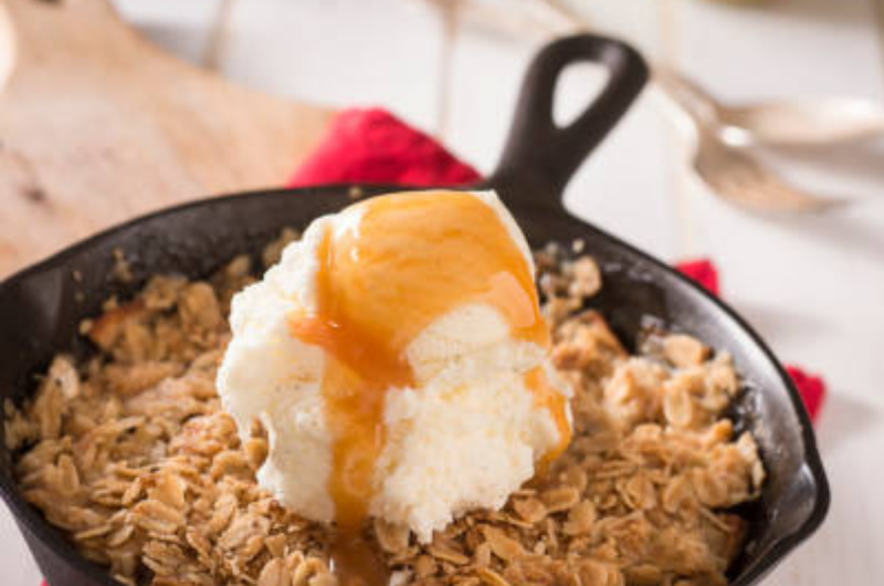 Maple Syrup Oatmeal Apple Crisp