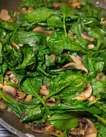 Keto Garlic Butter Mushroom & Spinach (Quick 15-Minute Side Dish)