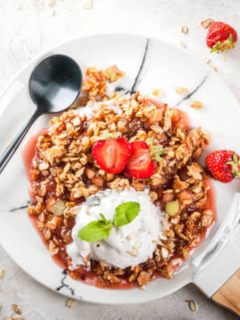 Sugar-Free Strawberry Rhubarb Crisp