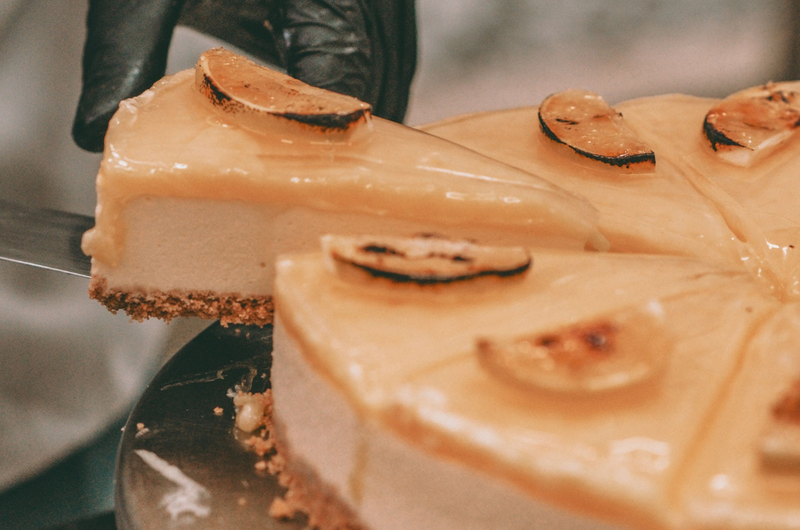 No-Bake Keto Lemon Cheesecake Bites