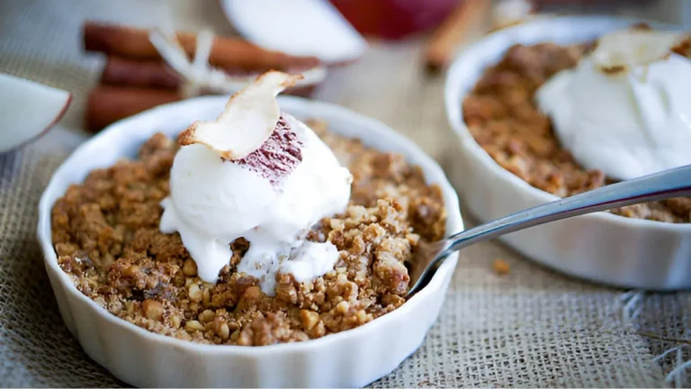 Maple Syrup Oatmeal Apple Crisp