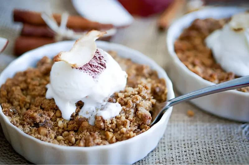 Maple Syrup Oatmeal Apple Crisp